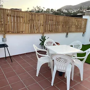 nice-2-bedroom-flat.1costadelsol.com/